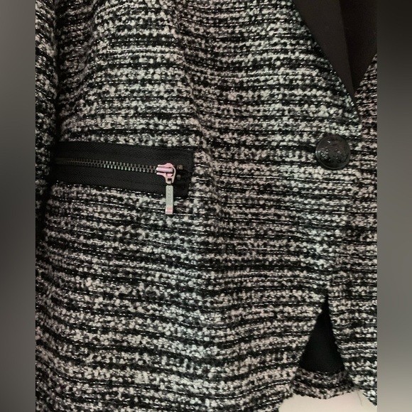 Zara Women’s Tweed Black and White Jacket Tuxedo-style Lapels Medium - Picture 3 of 7